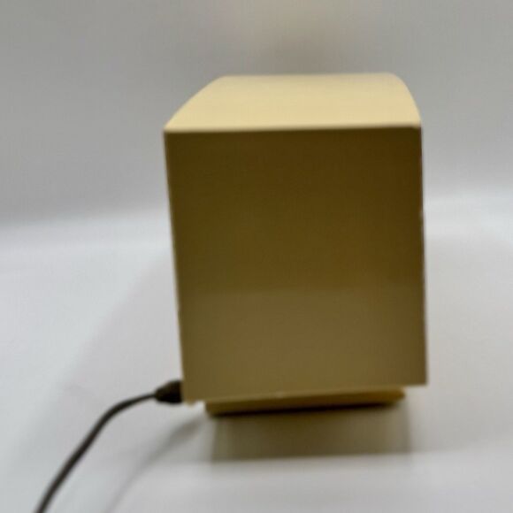 Vintage Sears Silvertone Transistor Radio Mid Century Model 2026 Works! - Picture 4 of 16